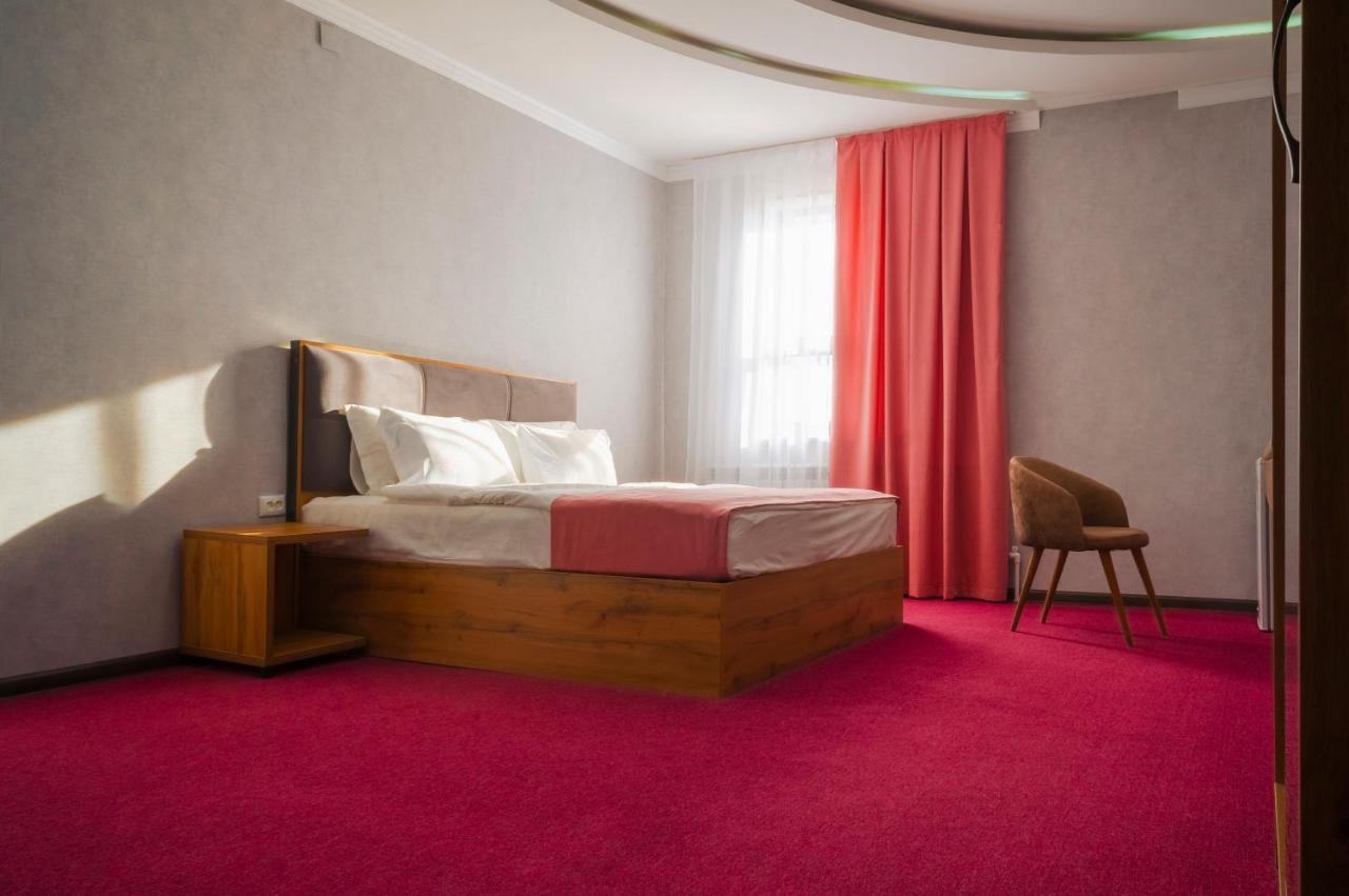 Rich Hotel Turkistan Eksteriør billede